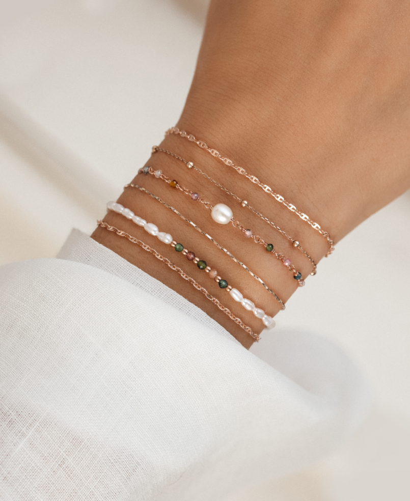 VERSATILE  Armband Bunt