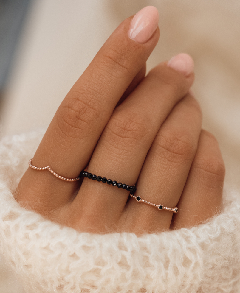 SPINEL BEADS  Ring Schwarz